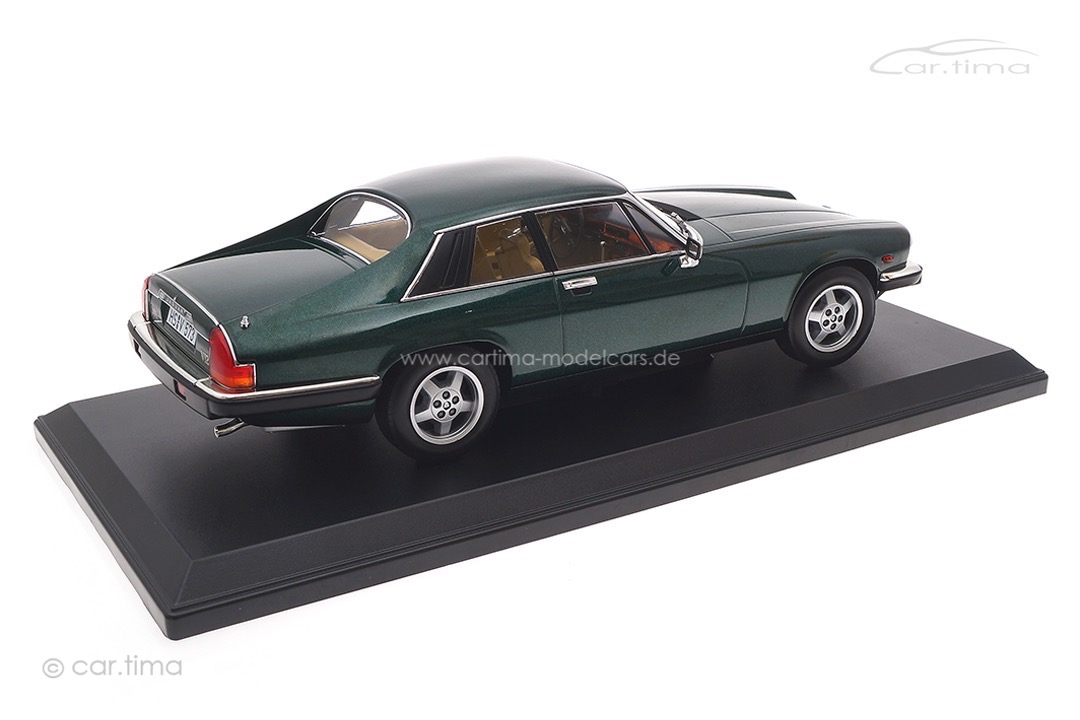Jaguar XJ-S 5.3 H.E. Coupé 1982 dunkelgrün met. Norev 1:18 182620 Jaguar XJ-S 5.3 H.E. Coupé 1982 dunkelgrün met. Norev 1:18 182620