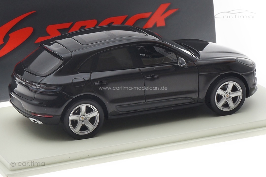 Porsche Macan Schwarz Spark 1:43 S7631 Porsche Macan Schwarz Spark 1:43 S7631