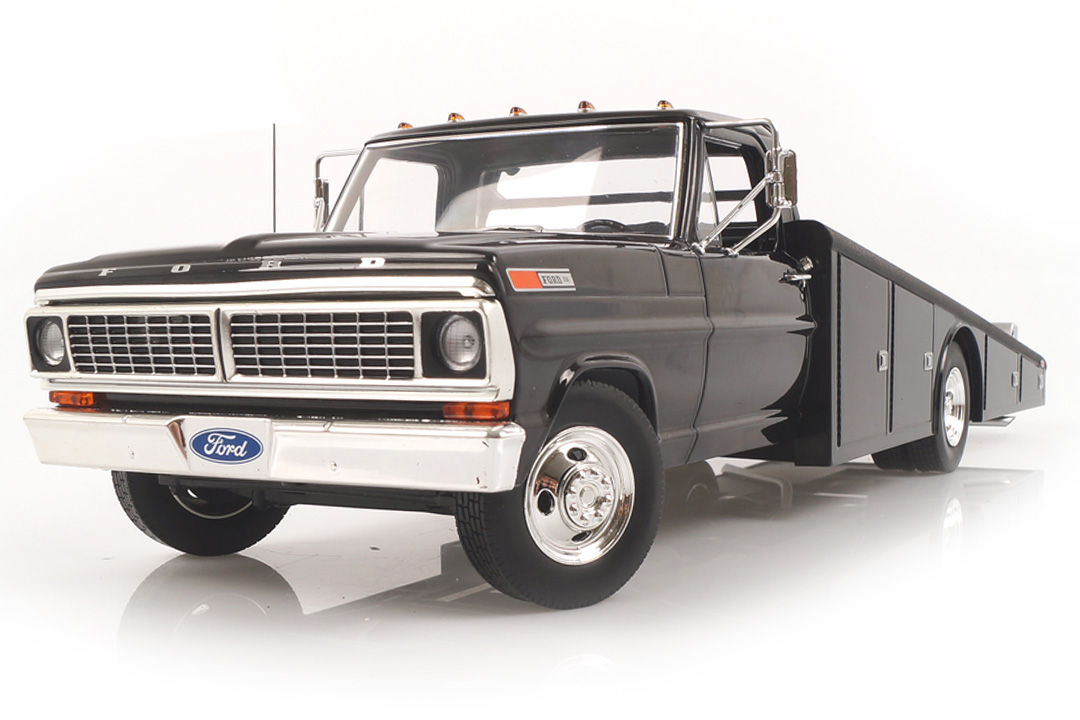 Ford F-350 Ramp Truck 1970 schwarz ACME 1:18 A1801400 Ford F-350 Ramp Truck 1970 schwarz ACME 1:18 A1801400