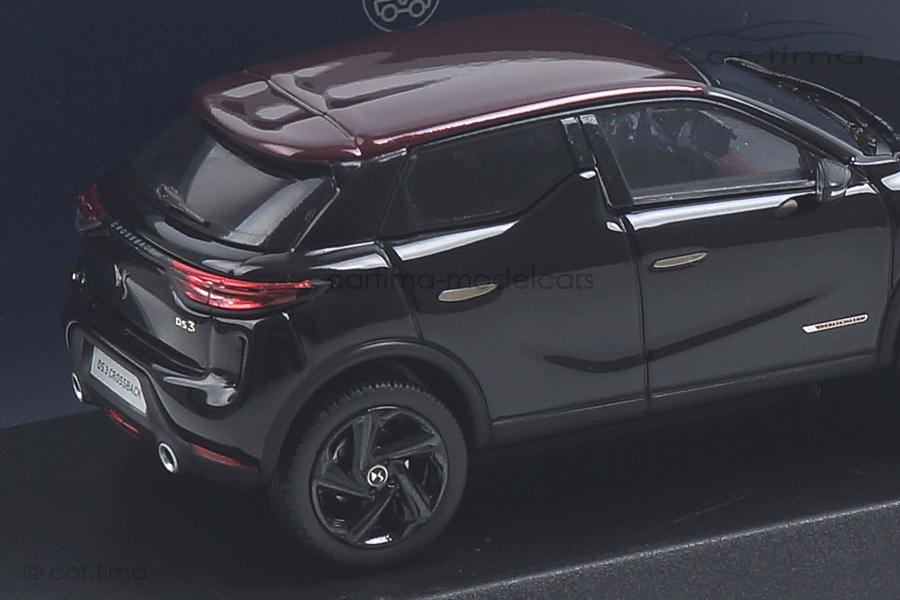 "Citroen DS 3 Crossback ""La Premiere"" 2019 schwarz/rot Norev 1:43 170020" "Citroen DS 3 Crossback ""La Premiere"" 2019 schwarz/rot Norev 1:43 170020"