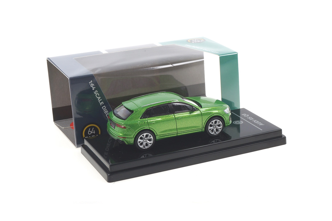 Audi RS Q8 Java green Paragon 1:64 PA-55171