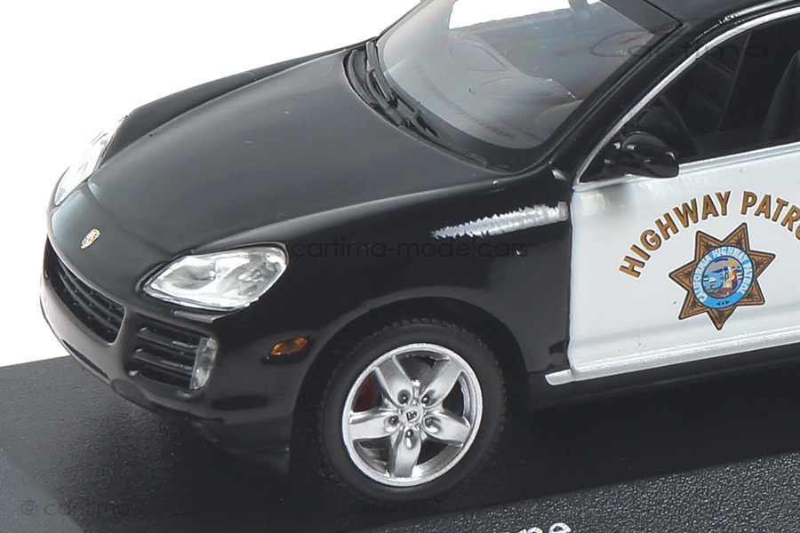 Porsche Cayenne S (957) Highway Patrol Minichamps 1:43 400066291 Porsche Cayenne S (957) Highway Patrol Minichamps 1:43 400066291