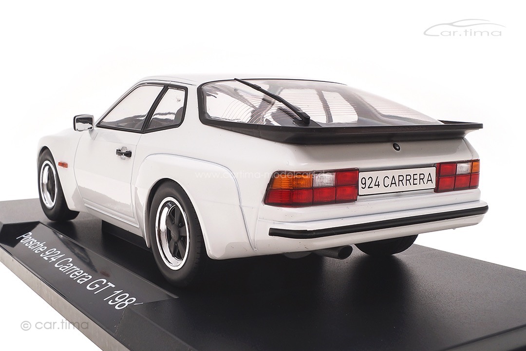 Porsche 924 Carrera GT 1981 Alpinweiß MCG 1:18 MCG18197 Porsche 924 Carrera GT 1981 Alpinweiß MCG 1:18 MCG18197