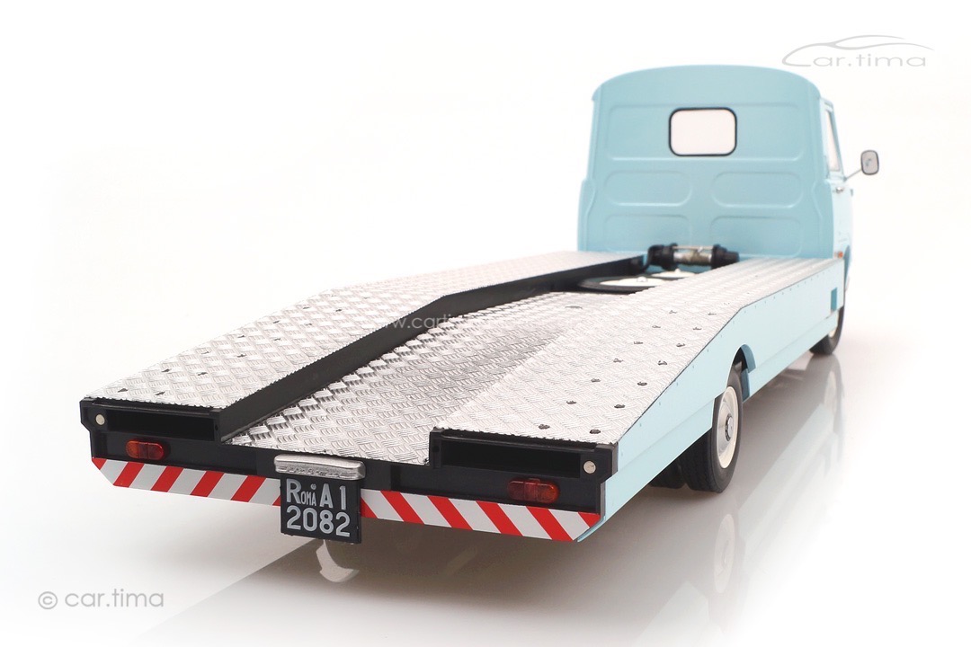 Alfa Romeo A12 (F12) Abschleppwagen blau Mitica 1:18 200082-D