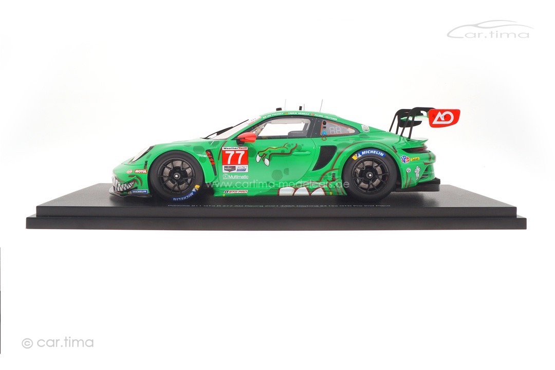 Porsche 911 (992) GT3 R 24h Daytona 2024 Christensen/Heinrich/Priaulx TopSpeed 1:18 TS0582 Porsche 911 (992) GT3 R 24h Daytona 2024 Christensen/Heinrich/Priaulx TopSpeed 1:18 TS0582