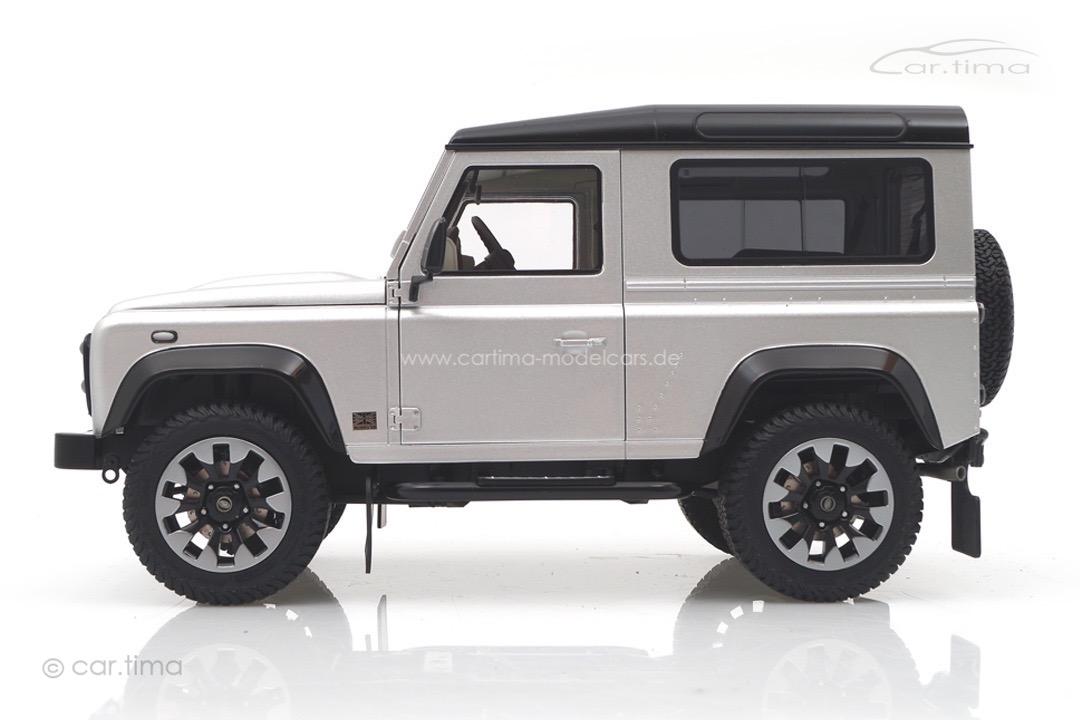 Land Rover Defender 90 Works 2018 silber LCD Models 1:18 LCD18007-SI Land Rover Defender 90 Works 2018 silber LCD Models 1:18 LCD18007-SI