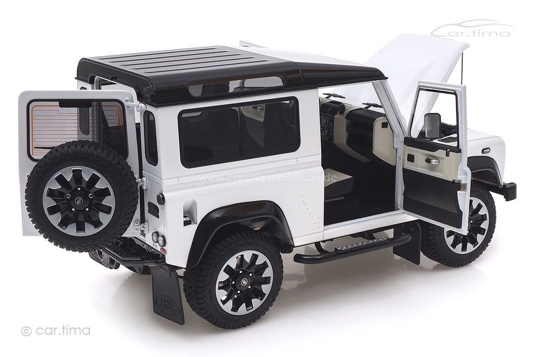Land Rover Defender 90 Works 2018 weiß LCD Models 1:18 LCD18007-WH Land Rover Defender 90 Works 2018 weiß LCD Models 1:18 LCD18007-WH