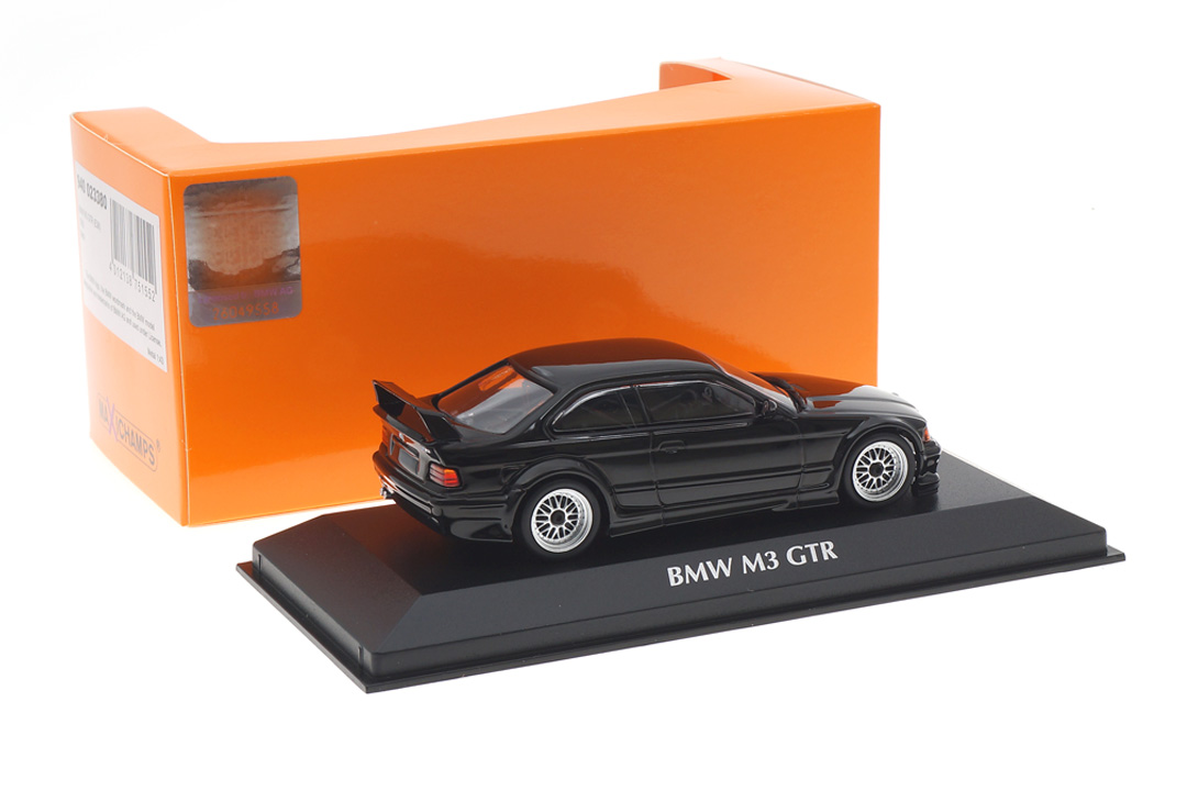BMW M3 (E36) GTR schwarz Minichamps 1:43 940023380