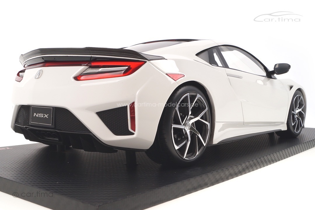 Honda NSX 130R White/Carbon Package TSM 1:12 TSM161213 Honda NSX 130R White/Carbon Package TSM 1:12 TSM161213