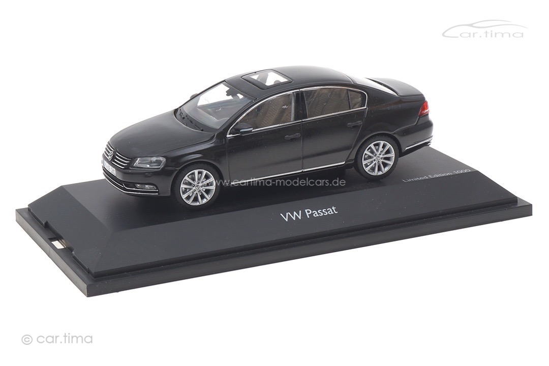 VW Passat B7 Limousine mocca anthrazit Schuco 1:43 450743200 VW Passat B7 Limousine mocca anthrazit Schuco 1:43 450743200