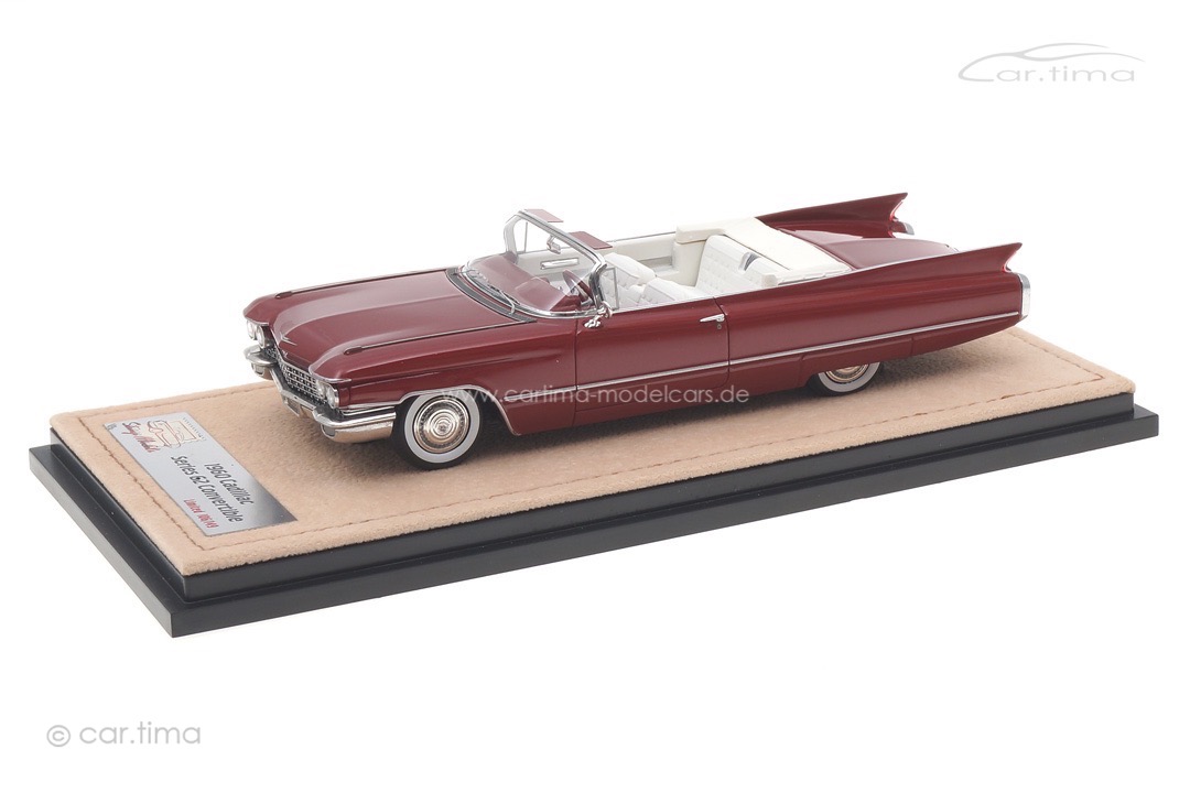 Cadillac Series 62 Convertible Pompeian red met. Stamp Models 1:43 STM60301 Cadillac Series 62 Convertible Pompeian red met. Stamp Models 1:43 STM60301
