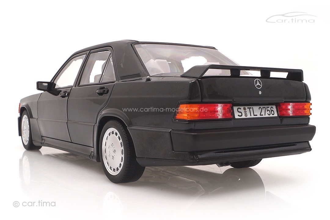 Mercedes-Benz 190E 2.3 16V 1984 schwarz met. Norev 1:18 183830 Mercedes-Benz 190E 2.3 16V 1984 schwarz met. Norev 1:18 183830