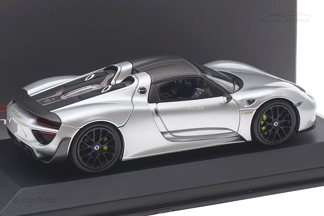 Porsche 918 Spyder Weissach Paket - silber / Rad schwarz - Minichamps - car.tima CUSTOMIZED Porsche 918 Spyder Weissach Paket - silber / Rad schwarz - Minichamps - car.tima CUSTOMIZED